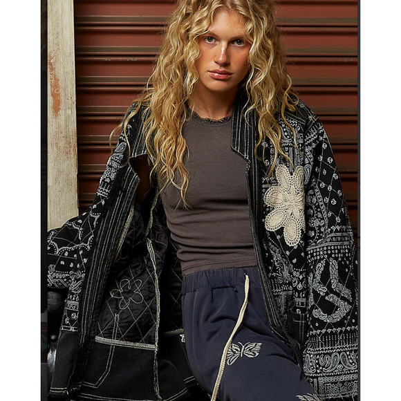 1572 POL Medium Black Quilted Paisley  Crochet Patches Open Pocket Jacket NEW - Picture 2 of 5